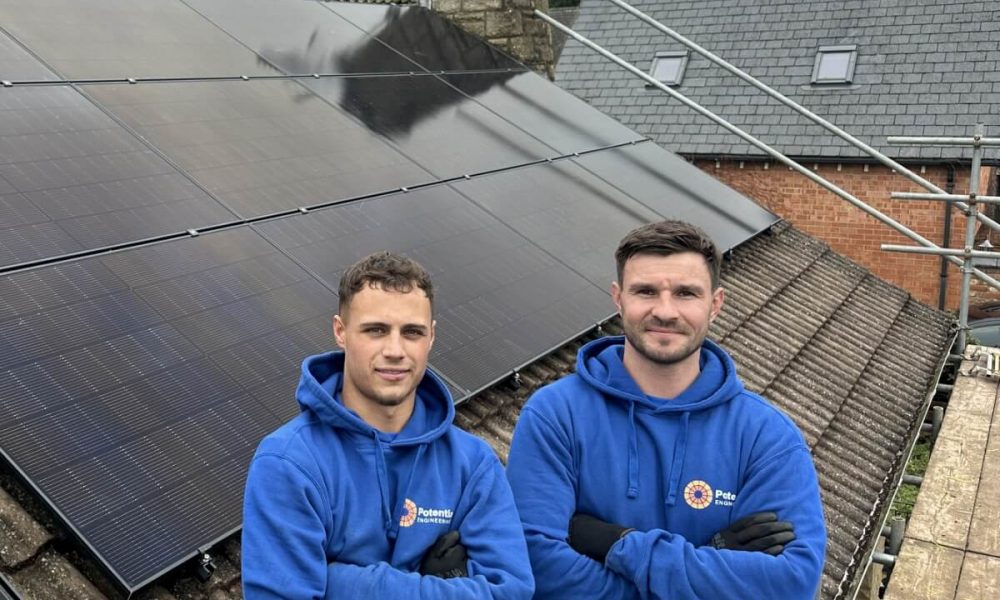 Potentia solar installation team members